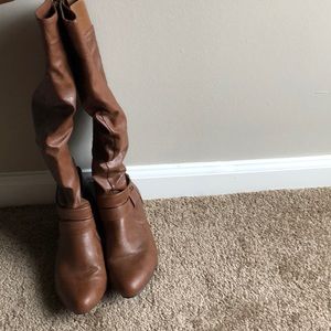 New boots, very comfy and wearable for any weather